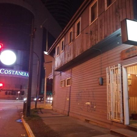 Hostal Copiapo ปวยร์โตมอนต์ ภายนอก รูปภาพ