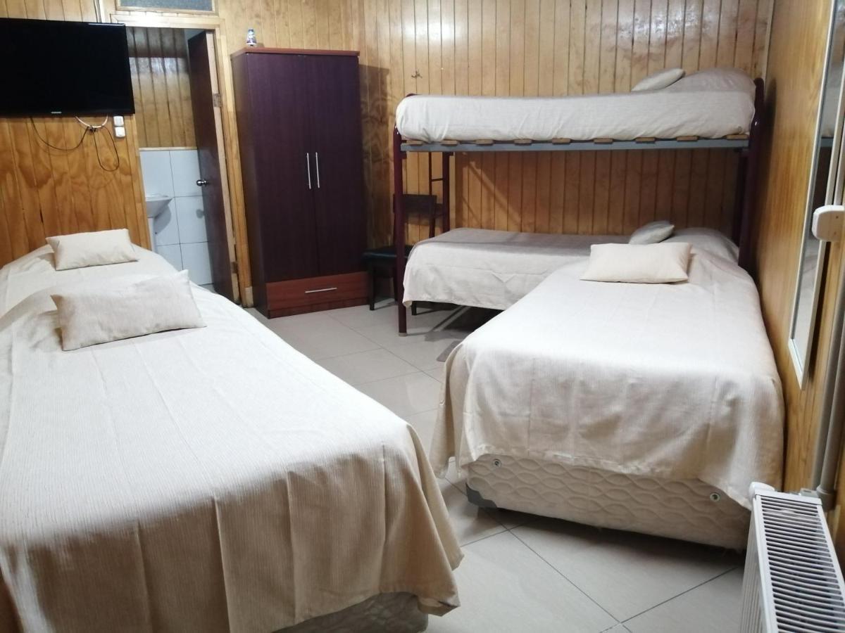 Hostal Copiapo ปวยร์โตมอนต์ ภายนอก รูปภาพ