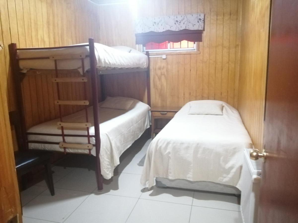 Hostal Copiapo ปวยร์โตมอนต์ ภายนอก รูปภาพ