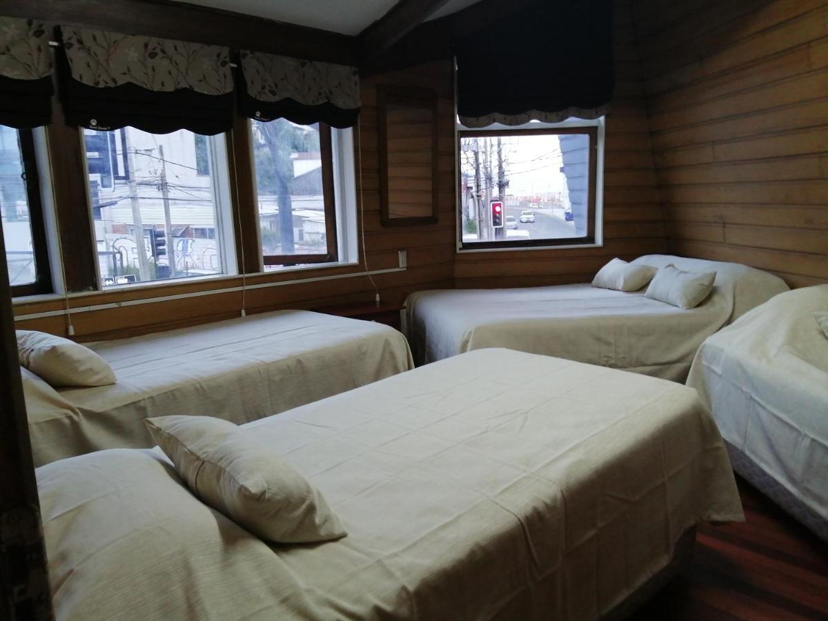 Hostal Copiapo ปวยร์โตมอนต์ ภายนอก รูปภาพ