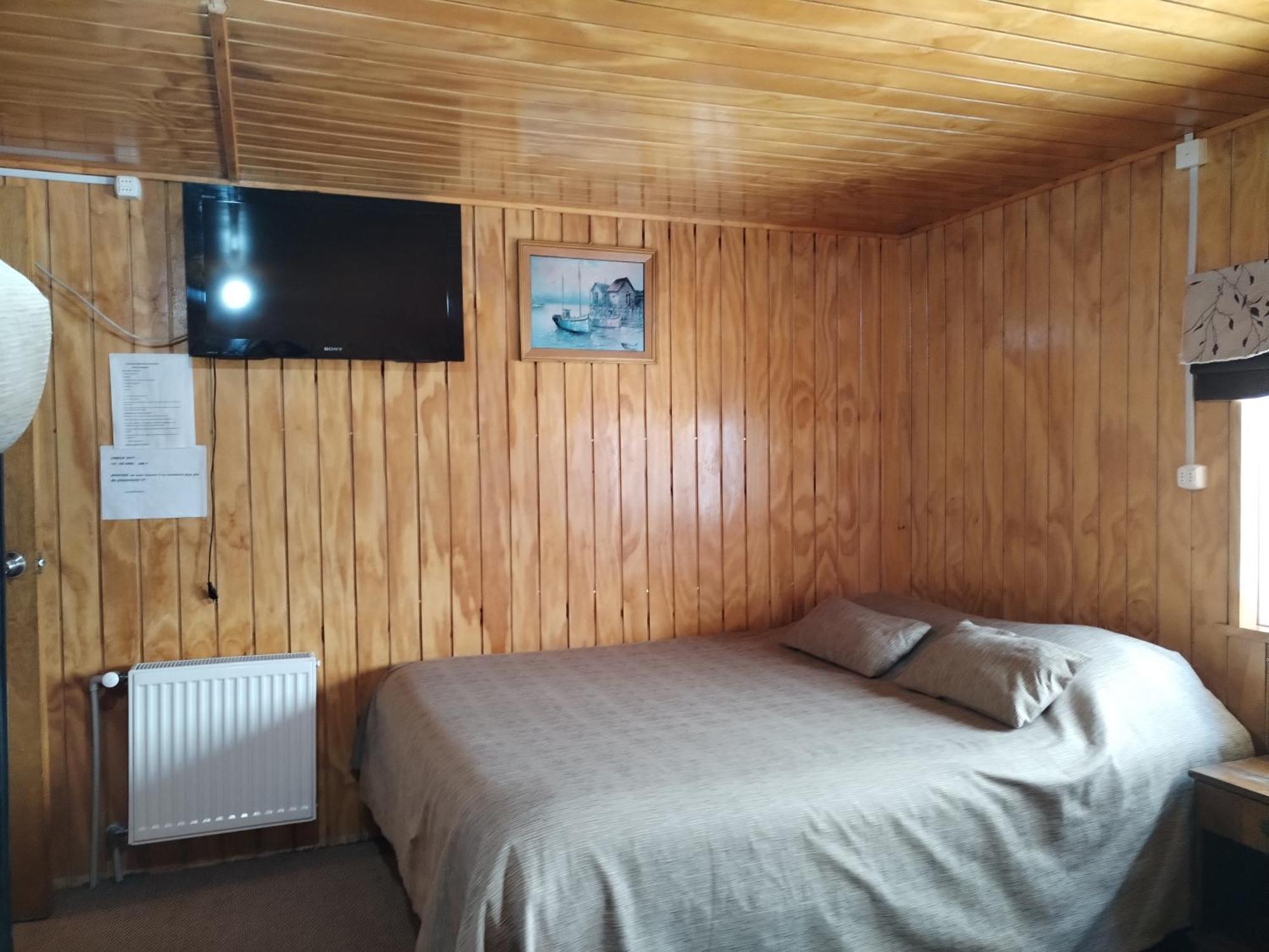 Hostal Copiapo ปวยร์โตมอนต์ ภายนอก รูปภาพ